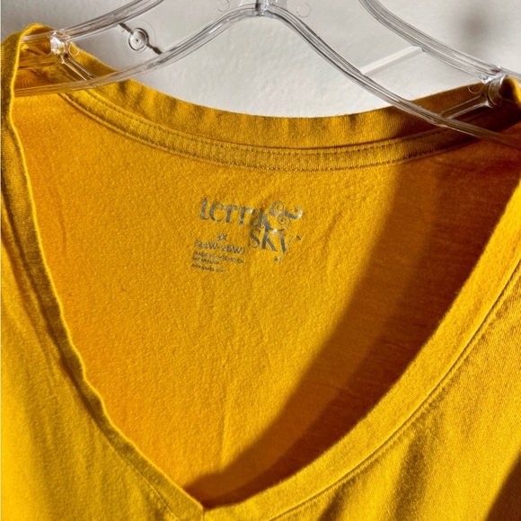 Set of Two V Neck Long Sleeve T Shirts Tees Mustard Yellow White Tops Plus Size - Picture 3 of 9